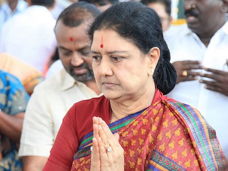 `டி.டி.வி மீது ஆயிரம் விமர்சனங்கள் இருக்கட்டும்!' - விவேக் பேச்சால் உக்கிரத்தை வெளிப்படுத்திய சசிகலா