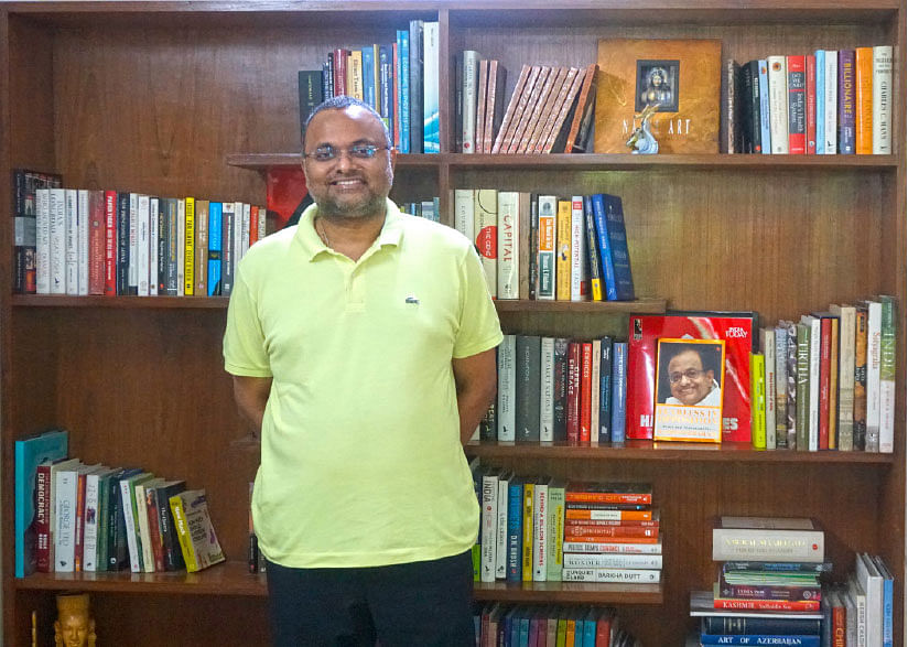 “இந்தியைத் திணிப்பது காங்கிரஸ் அரசின் கொள்கையல்ல!”