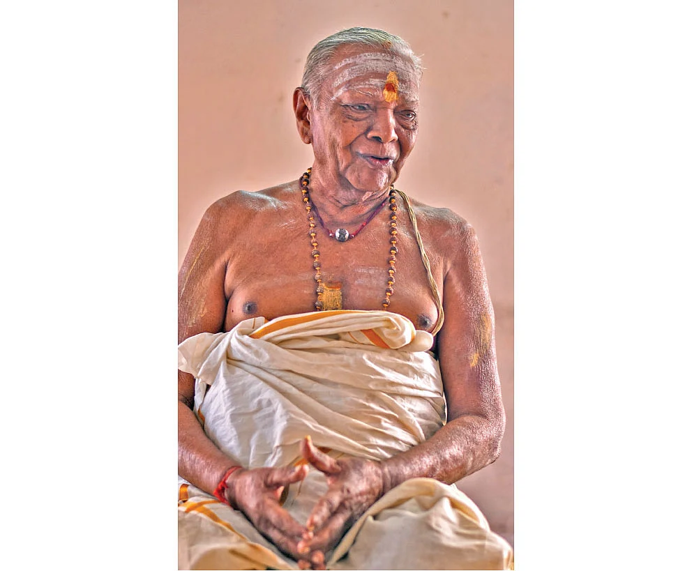 புண்ணிய புருஷர்கள்! - 12