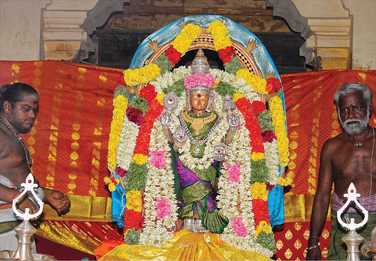 திருவருள் திருவுலா: அபிராமி ஆட்சி செய்யும் மந்திர சக்தி பீடங்கள்!