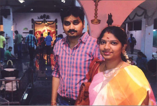 15.9.2019 அன்று திருமண நாள் காணும்
கார்த்திகேயன் - சந்தியா தம்பதிக்கு வாழ்த்துகள்