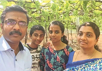 விளைச்சலைக் கூட்டும் வேஸ்ட் டீகம்போஸர்! - விழுப்புரத்தில் கூடிய இயற்கை விவசாயிகள்!