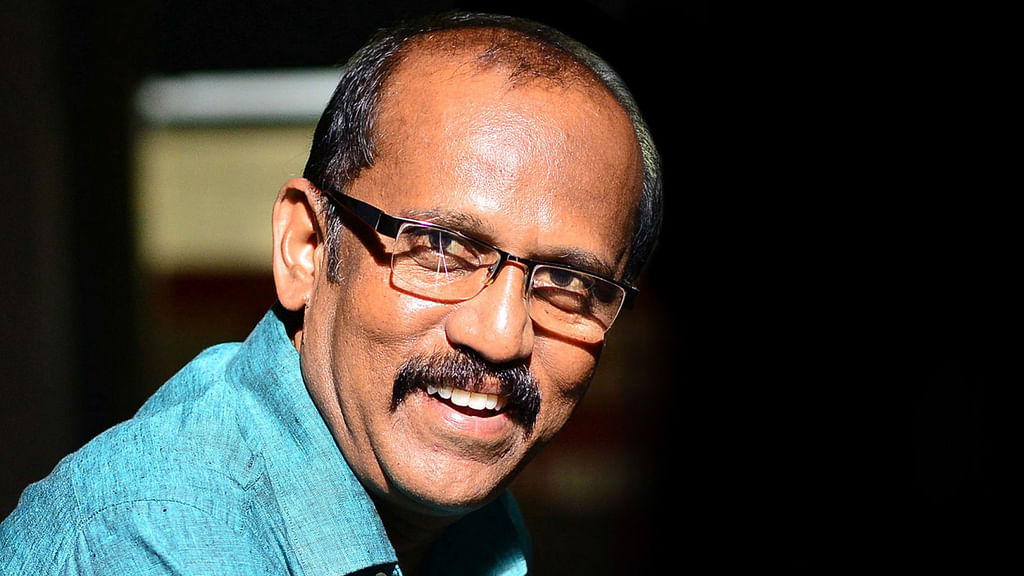 ஆறுமுகவேல்