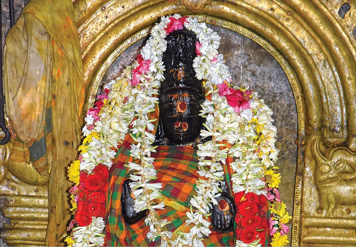 திருவருள் திருவுலா: அபிராமி ஆட்சி செய்யும் மந்திர சக்தி பீடங்கள்!