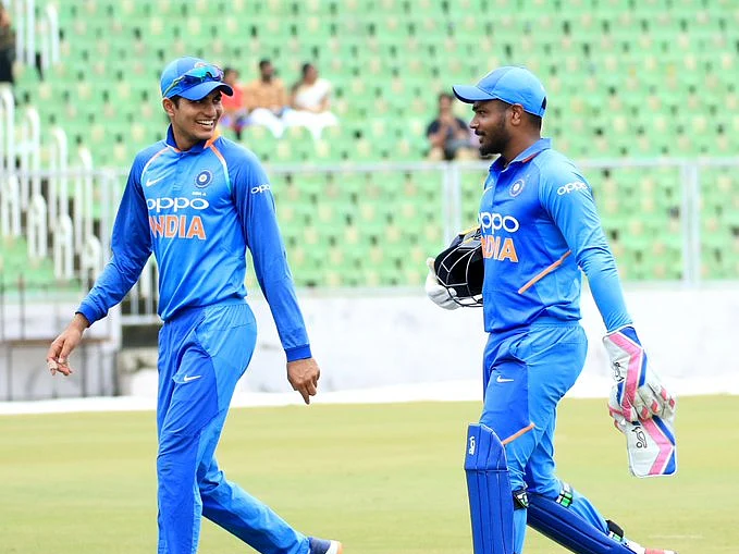 `அவங்க உழைப்பு பாராட்டப்பட வேண்டியது!' - மைதான ஊழியர்களுக்கு ஊதியத்தைப் பரிசளித்த சஞ்சு சாம்சன்