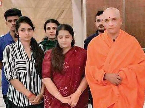 ரூ.1 கோடியிலிருந்து ரூ.100 கோடியாக உயர்ந்த சொத்து! - யார் இந்த ஐஸ்வர்யா?
