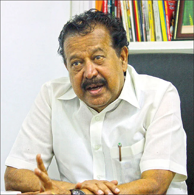 “நானும் என் மகனும் பரம்பரை கட்சிக்காரர்கள்!”