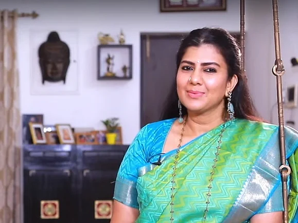 ``சினிமா வாய்ப்புகளை ஏன் தவிர்த்தேன்னா..!?’’ - சொர்ணமால்யா பெர்சனல்ஸ்