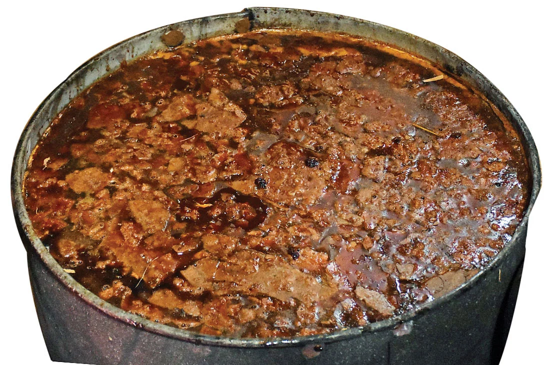 சர்க்கரை ஆலைக் கழிவு... வெல்லப்பாகுக் கழிவு... வாசத்துக்காக ‘கூப்பனி’!
