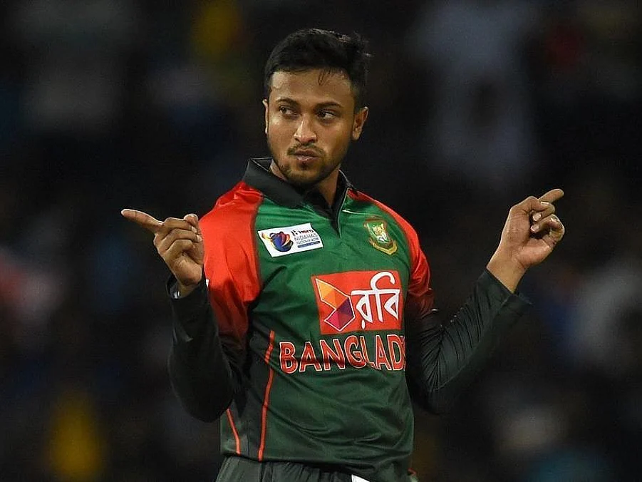 ஸ்டம்பை எட்டி உதைத்தார், பிடுங்கி எறிந்தார்... ஷகிப் அல் ஹசனுக்கு என்னதான் ஆச்சு?