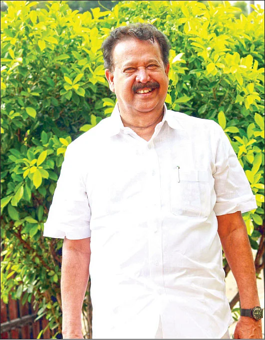 “நானும் என் மகனும் பரம்பரை கட்சிக்காரர்கள்!”