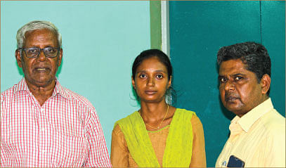 பேராசிரியர் கல்யாணி, ரோஜா, ராஜேஷ்