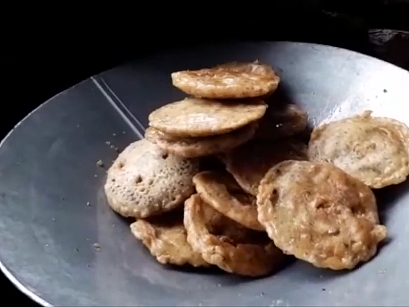 பெருமாளுக்குப் படைக்கப்படும் சம்பாதோசை... செய்வது எப்படி? #Video
