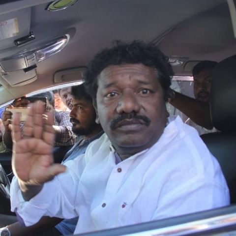கருணாஸ்