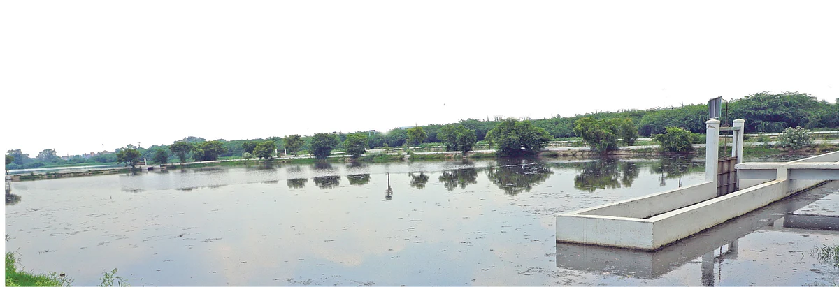கூவம் நீரையும் இனி குடிக்கலாம்... முன்னுதாரணமான அமைச்சர் வேலுமணி!