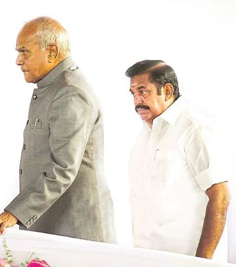 கவர்னருடன் முதல்வர்