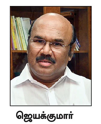 உள்ளாட்சி சடுகுடு... ஜெ. பட்டியல் வெளியே - எடப்பாடி பட்டியல் உள்ளே!