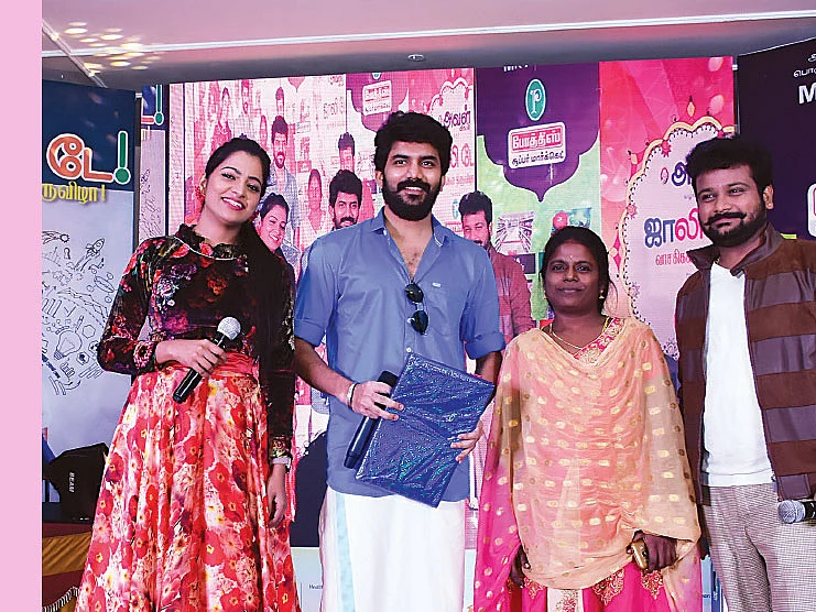 இது சிங்கப்பெண்களின் திருவிழா!
