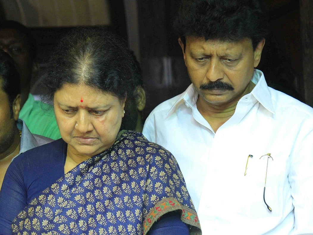 `சசிகலா அரசியலில் இருக்கக் கூடாது என்பது தினகரனின் எண்ணம்; அது நிறைவேறிவிட்டது’ - திவாகரன் காட்டம்