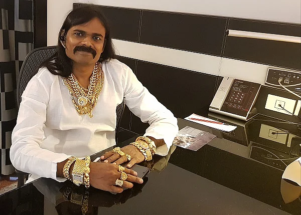 ஹரி நாடார்