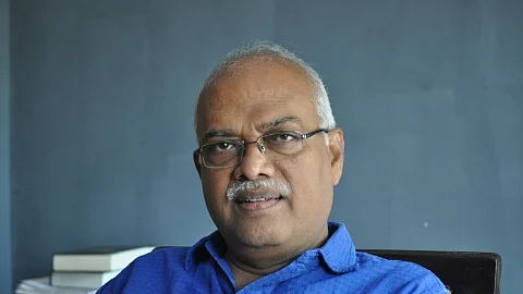 பொருளாதார நிபுணர் ஜெயரஞ்சன்