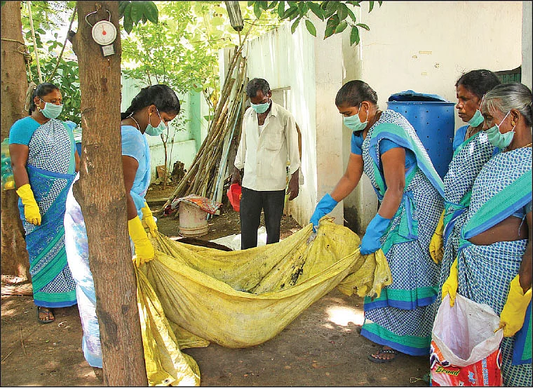 இரண்டையும் நன்றாகக் கலக்குதல்