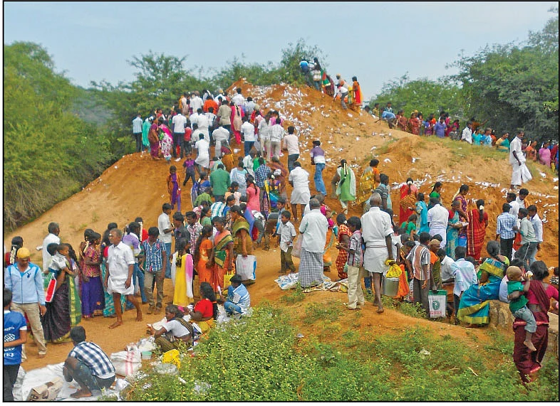 `மண்ணே மலையான அற்புதம்’