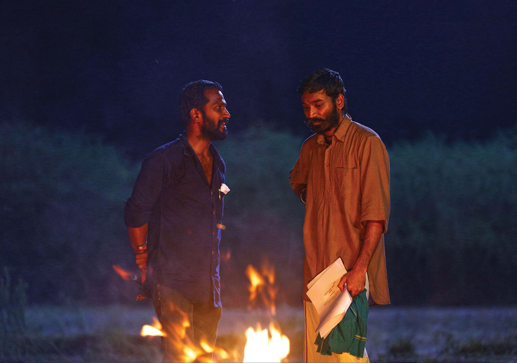"தமிழ் அடையாளங்களைக் கைப்பற்றுவதுதான் அவர்கள் அரசியல்!”