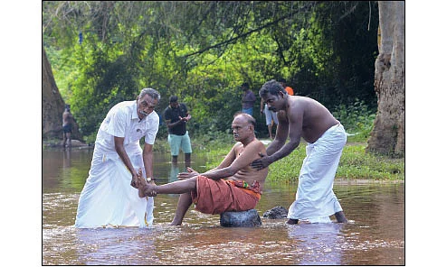 புண்ணிய புருஷர்கள்