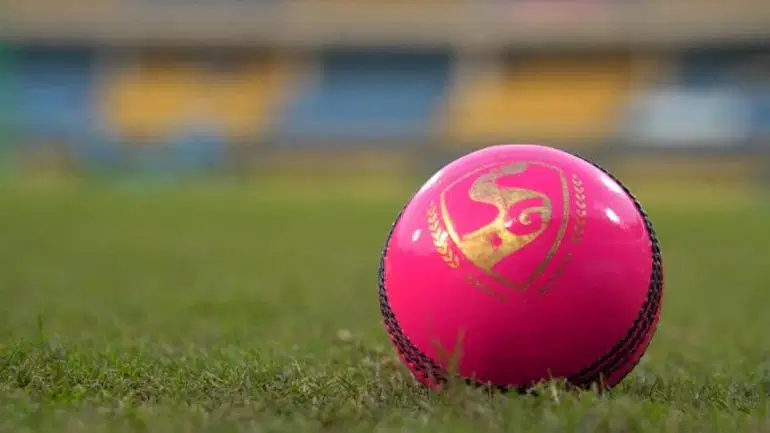 Pink ball