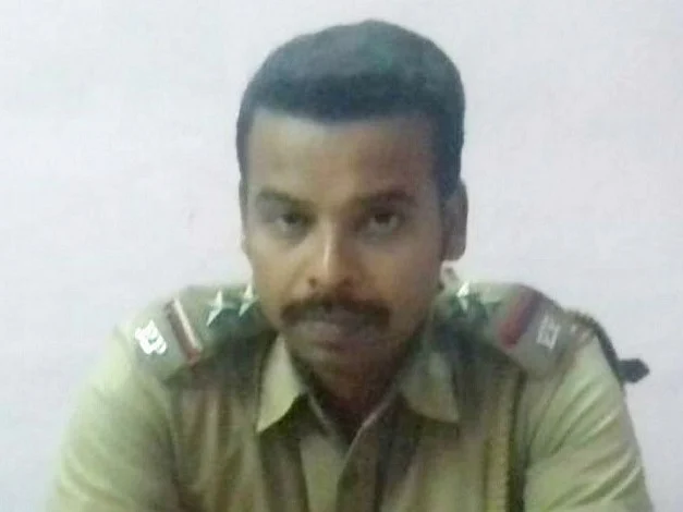 `வெவ்வேறு கையெழுத்தில் 3 பக்க டைரி!’ -விஸ்வரூபம் எடுக்கும் புதுச்சேரி உதவி ஆய்வாளர் மர்ம மரணம்