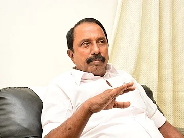 `முதல்வரின் கவனத்துக்குச் சென்ற பொதுத்தேர்வு விவகாரம்..!’ - பிளஸ்2 விவகாரத்தில் என்ன நடக்கிறது?