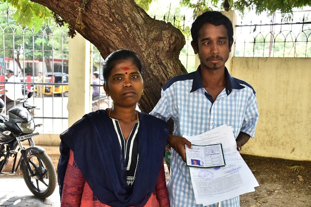 சத்யாவுடன், உதயகுமார்