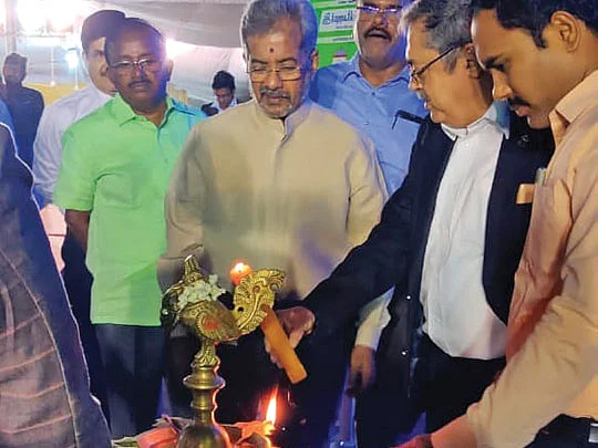 தொடக்க நாள் நிகழ்வில்