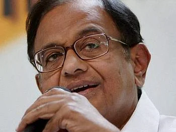 சிபிஐ ரெய்டு: `எதையும் கண்டுபிடிக்கவில்லை, கைப்பற்றவுமில்லை; சோதனை நேரம் சுவாரஸ்மானது’ - ப.சிதம்பரம்