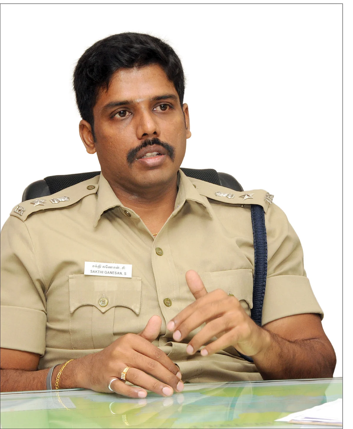 சக்தி கணேசன்