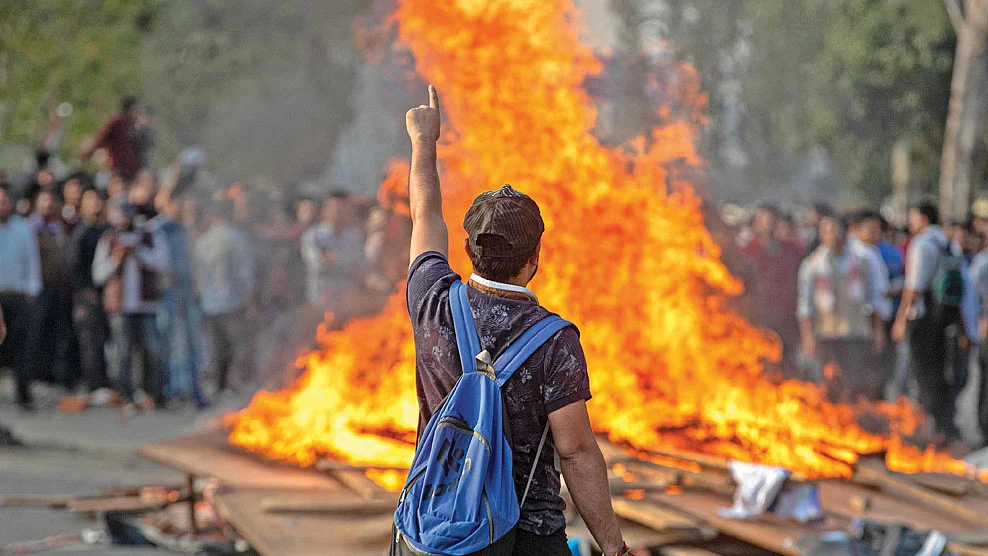 குடியுரிமைத் திருத்தம்... ஜனநாயகத்தின் மாபெரும் களங்கம்!