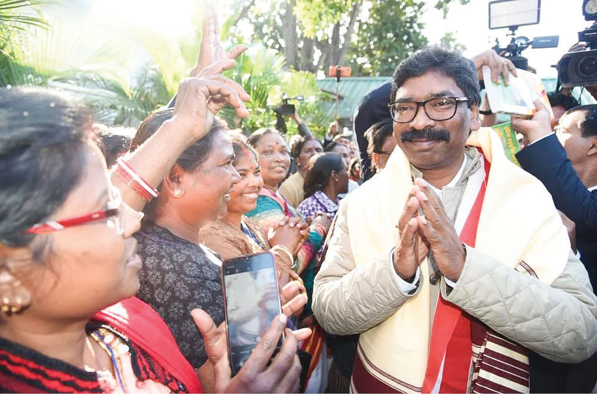 வாகை சூடியவாரிசு சோரன்!