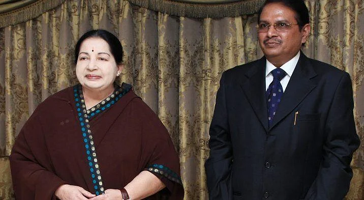 ஜெயலலிதாவுடன் ராம மோகன ராவ்