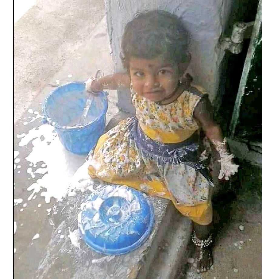 சுட்டிக்குழந்தைகள்