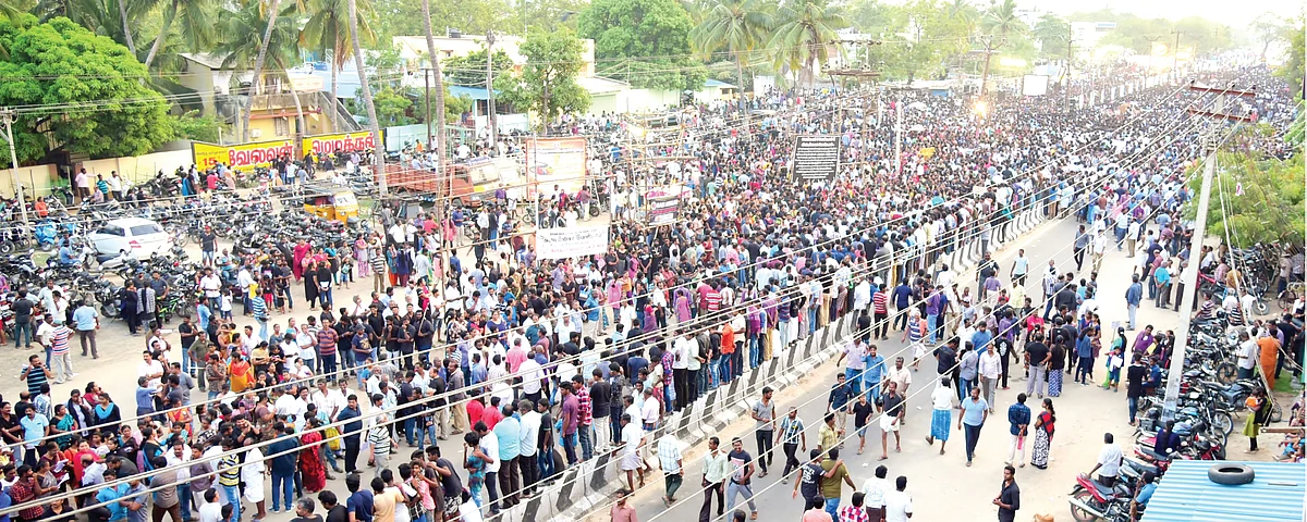 டாஸ்மாக் முதல் டாக்டர்கள் வரை... ஒடுக்கப்படும் போராட்டங்கள்!