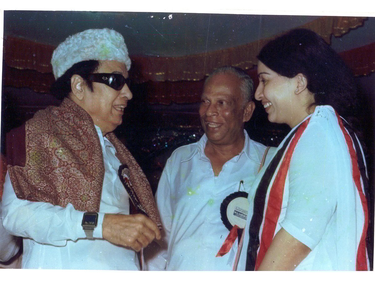 எஸ்.டி.எஸ், பாக்யராஜ் முதல் பண்ருட்டியார் வரை; அடேங்கப்பா! அதிமுக-விலிருந்து எத்தனை எத்தனை கட்சிகள்?