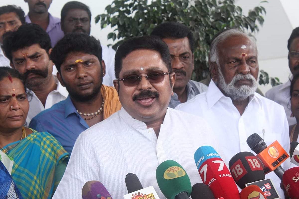 ``விமர்சனத்துக்கு ஆளாகாமல் செயல்படுவதுதான் ஆளுநருக்கு அழகு