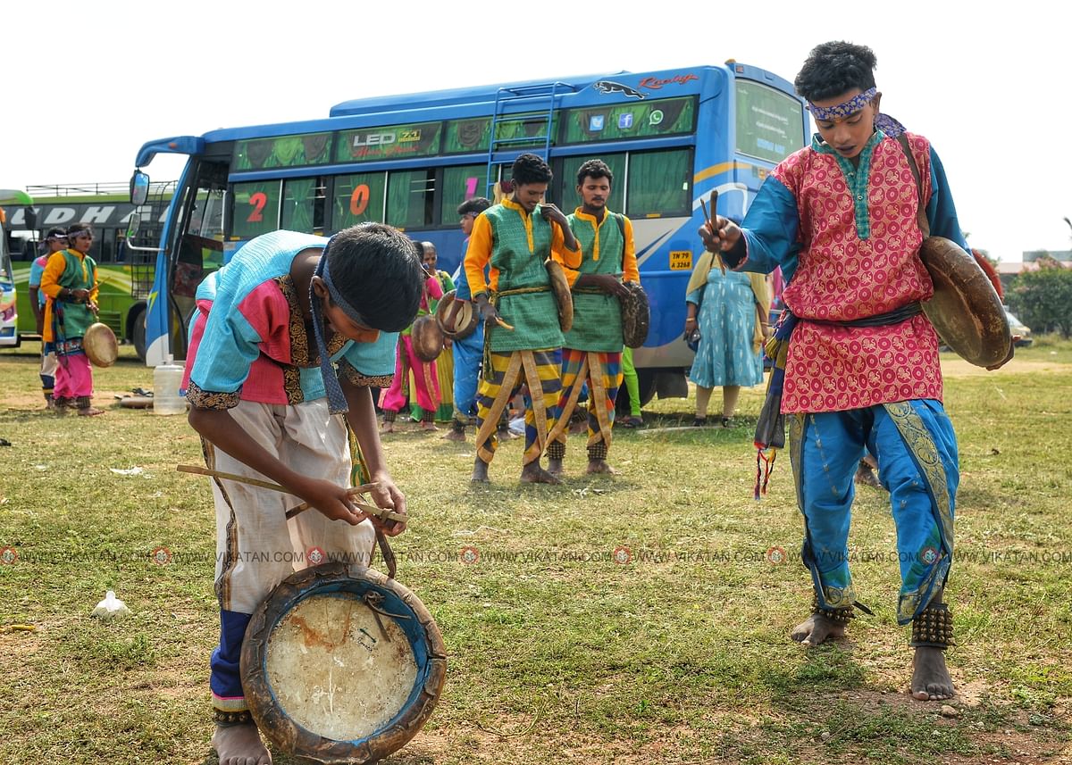 சாதனை நிகழ்வுக்கு ஆயுத்தமாகும் கலைஞர்கள்