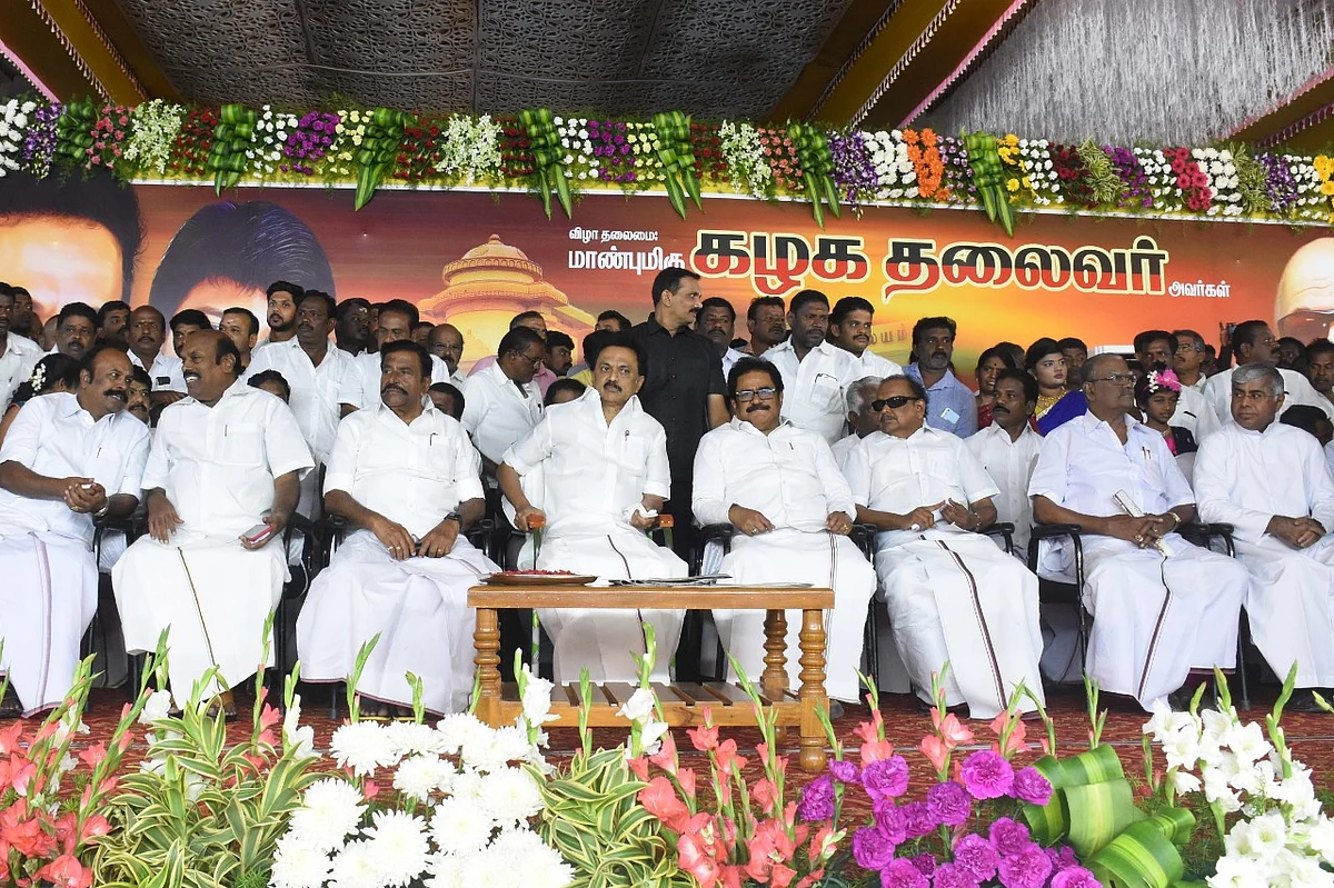 திருமண நிகழ்ச்சியில் ஸ்டாலின் உள்ளிட்டோர்