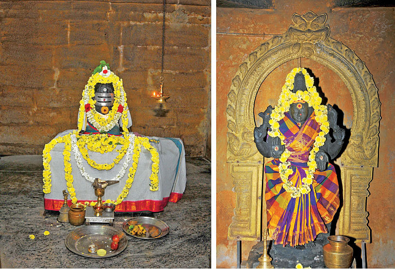 இளம்பிறை நாயகர், ஸ்ரீ காமாட்சி