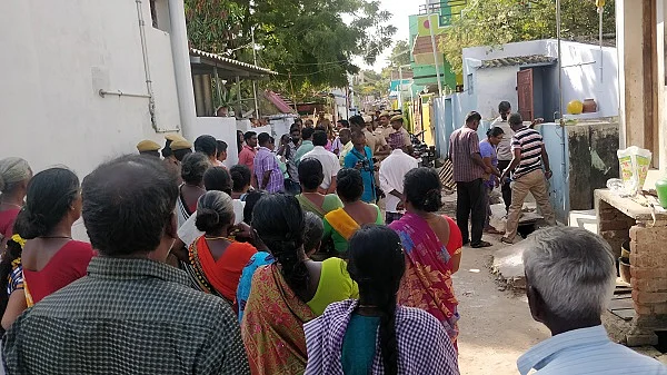 கொலை நடந்த தெரு