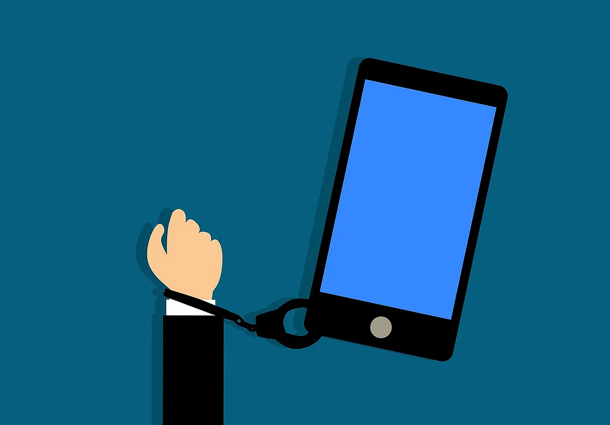 Mobile Addiction (Representational Image)