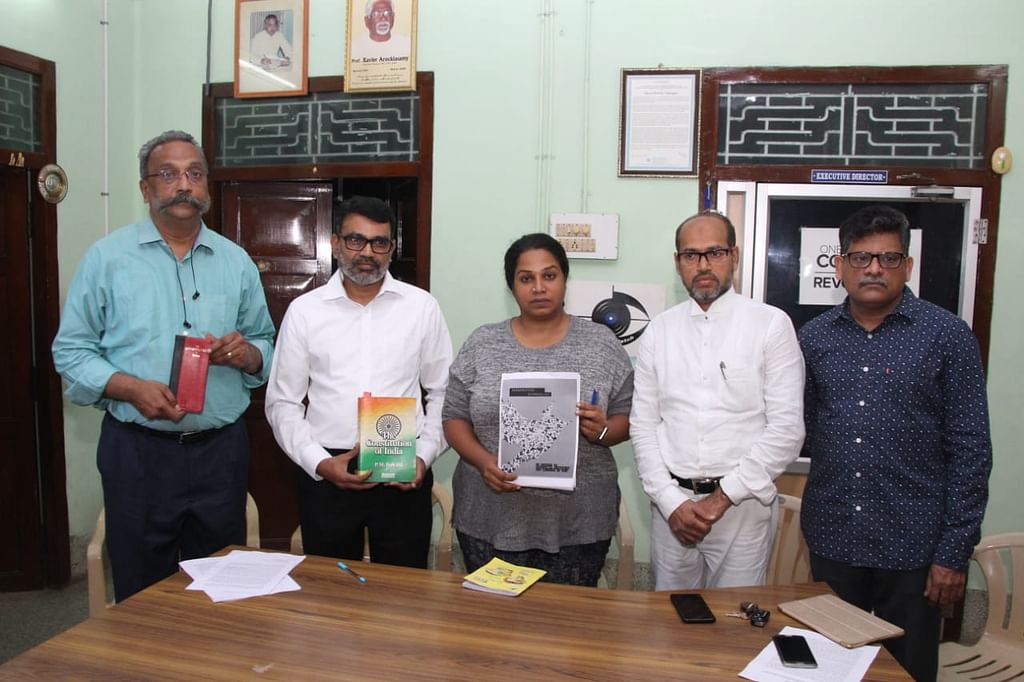மனித உரிமைக் காப்பாளர் கூட்டமைப்பு
