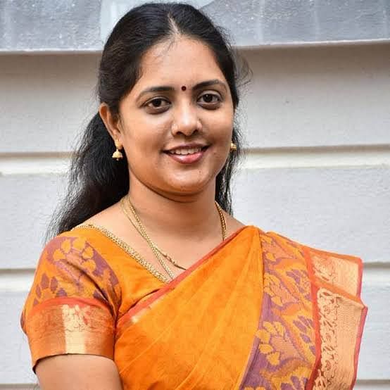ம.ஆ.சினேகா